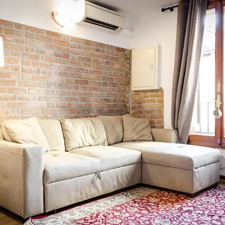 Casa Zamboni Apartment *